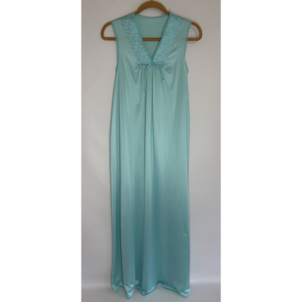 Vintage JCPenney Embroidered Teal Long  Dressing Gown Nylon Lightweight V-Neck S
